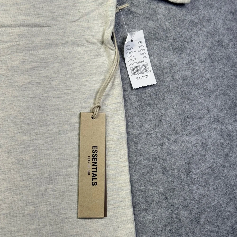 Fear of God Essentials T-Shirt Men XL Light Oatmeal New Short Sleeve Logo Tee